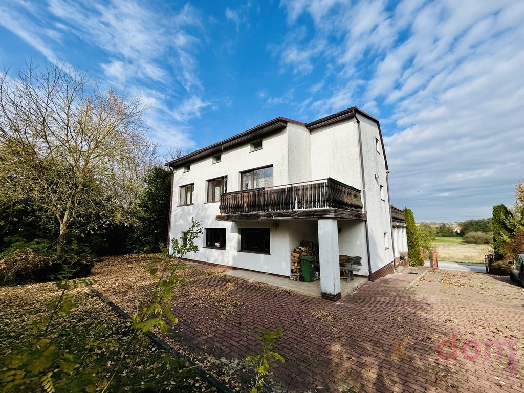 Przestronny dom 200 m² z dużym tarasem i działką 5000 m² Mierzawa  200m2 Foto 1