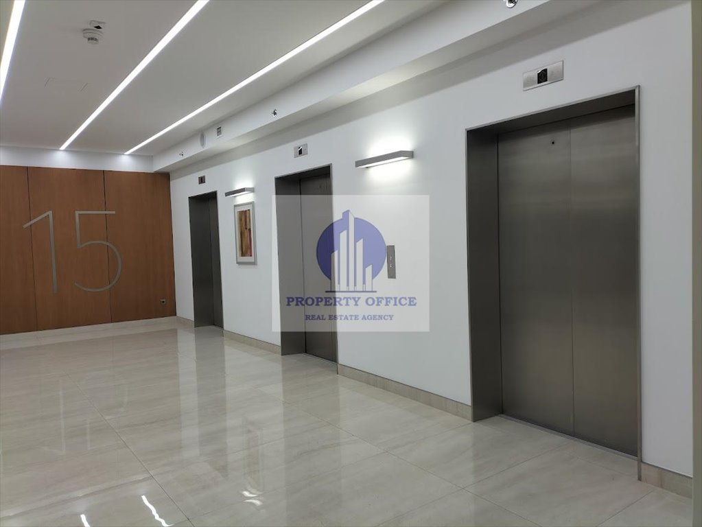 Nowoczesne biuro 101 m2 z widokiem na Warszawę, klimatyzacja Warszawa, Śródmieście, Chałubińskiego  102m2 Foto 1