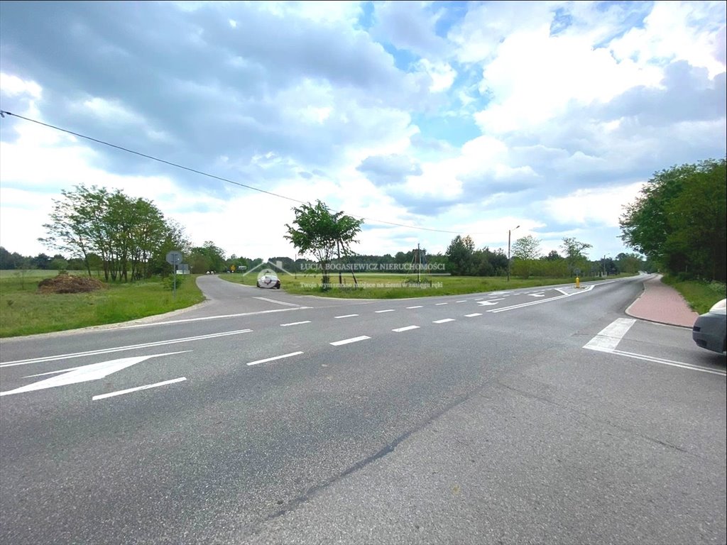 Duża działka budowlana 41 064 m2 z możliwością podziału Ulanów, Dąbrówka  41 064m2 Foto 1