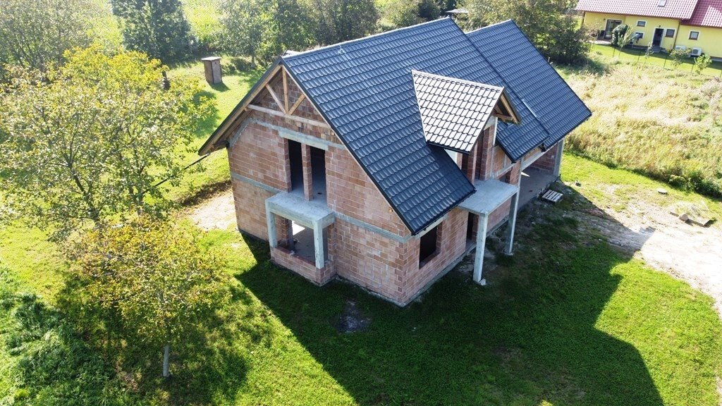 Dom na sprzedaż Dąbrowa  262m2 Foto 1