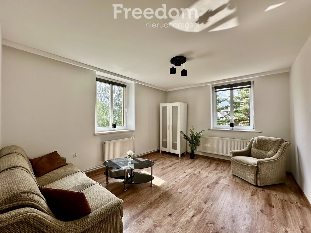 Kawalerka na sprzedaż Debrzno, Długa  33m2 Foto 1