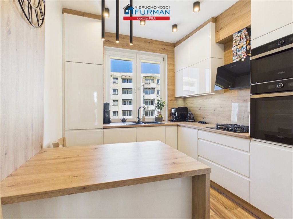 Przestronne 2 pokoje z balkonem po remoncie w centrum Piły Piła, Śródmieście  52m2 Foto 1