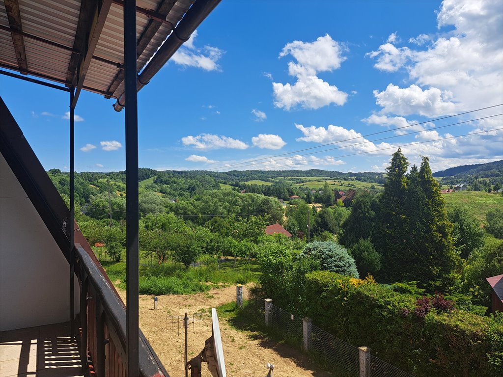 Mieszkanie czteropokojowe  na sprzedaż Średnia Wieś, Średnia  85m2 Foto 1