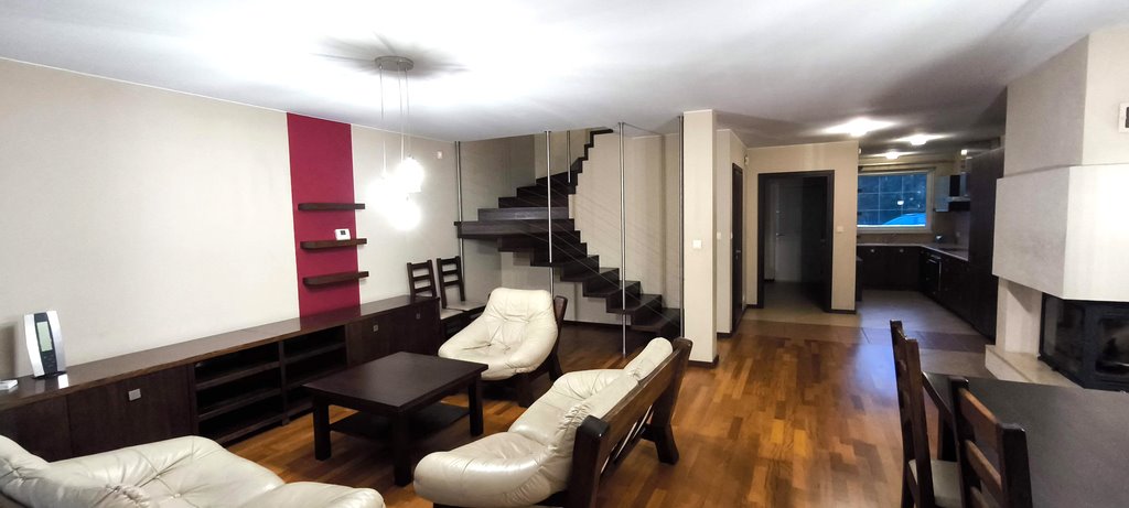 Dom w Gliwicach z ogrodem i umeblowaniem, gotowy do zamieszkania Gliwice, Żerniki, Kurpiowska  136m2 Foto 1