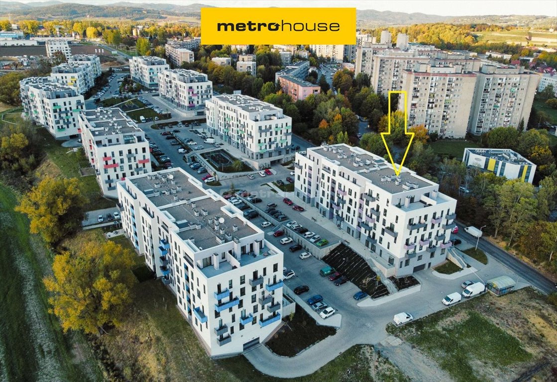 Lokal użytkowy 150 m² w Kłodzku (duże witryny, możliwość podziału) Kłodzko, Letnia  149m2 Foto 1