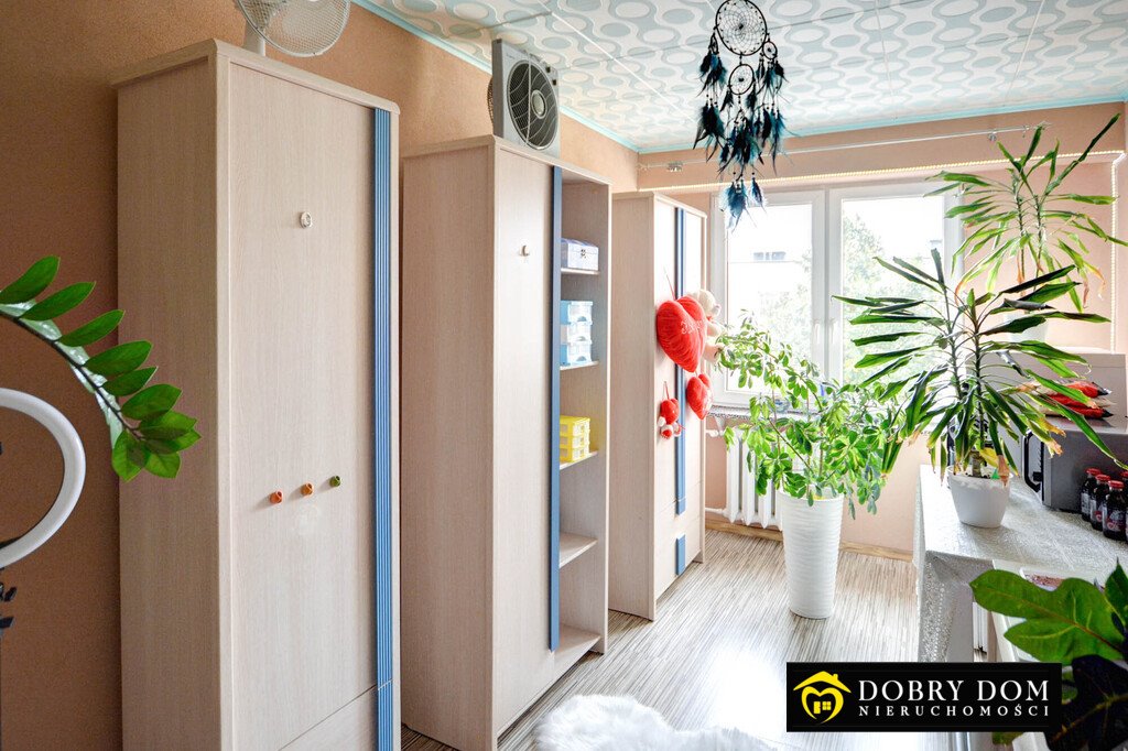 Mieszkanie czteropokojowe  na sprzedaż Lipsk  71m2 Foto 1