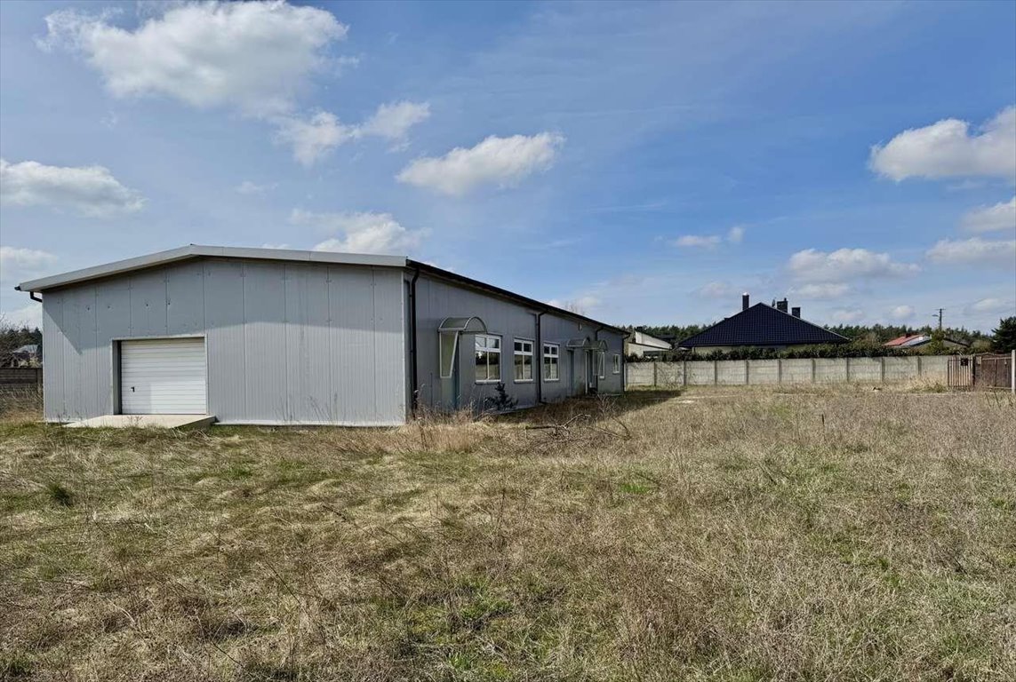 Hala produkcyjna 328m² z pełnym zapleczem i mediami Koluszki  328m2 Foto 1