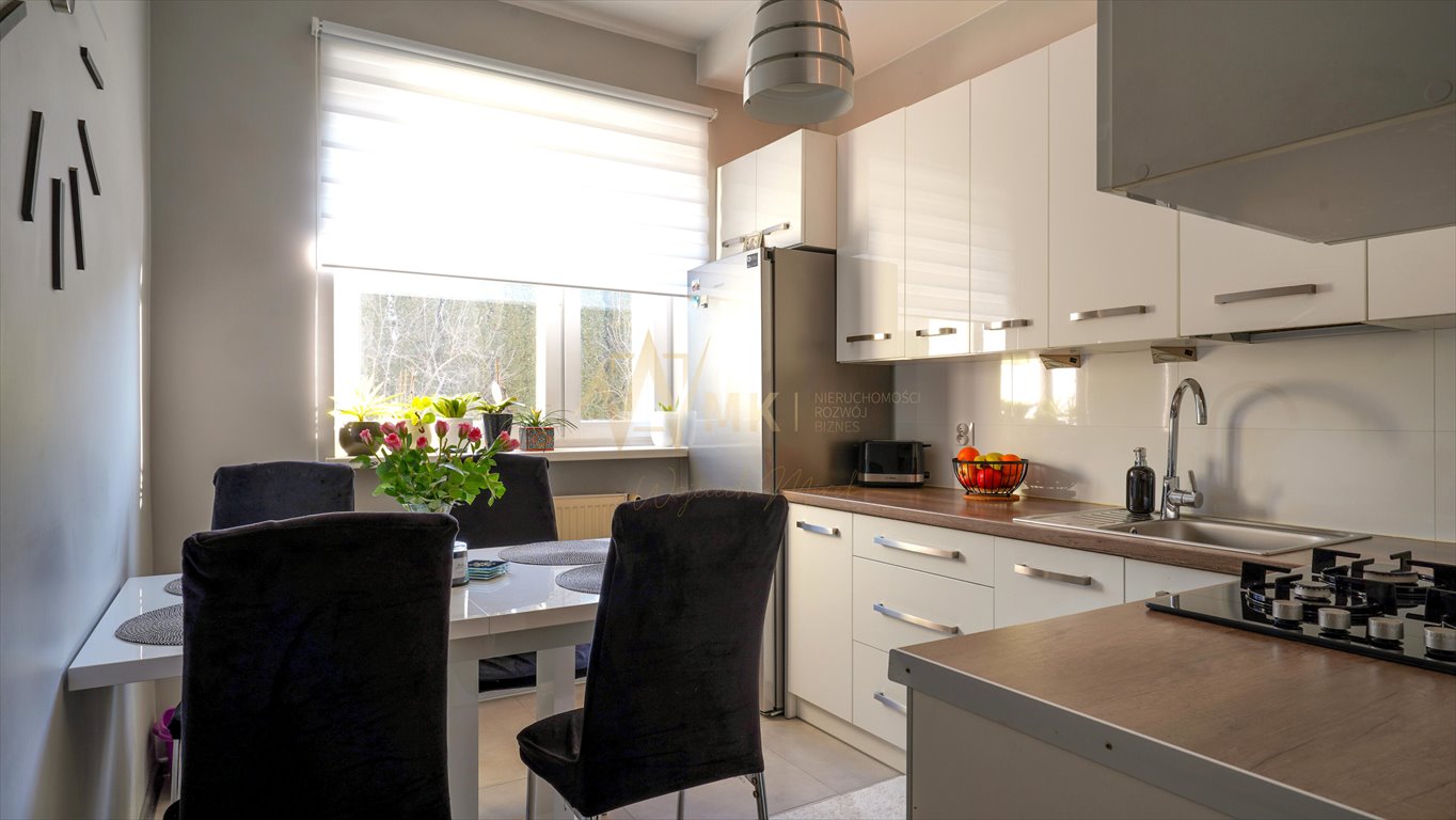 Mieszkanie dwupokojowe na sprzedaż Wola Rzędzińska  39m2 Foto 1