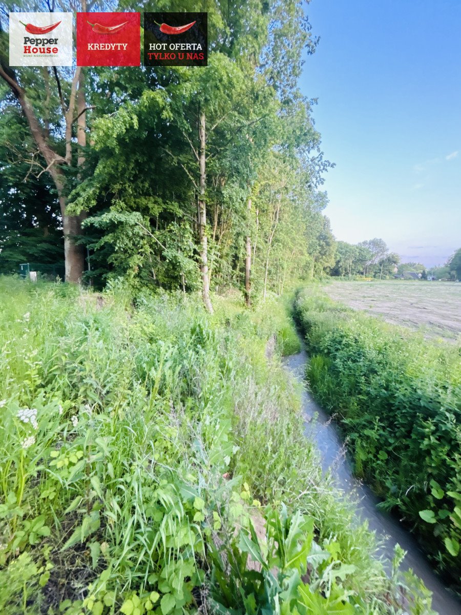 Malownicza działka z dostępem do strumyka i pełną infrastrukturą Gołębiewo Wielkie, Konwaliowa  2 354m2 Foto 1