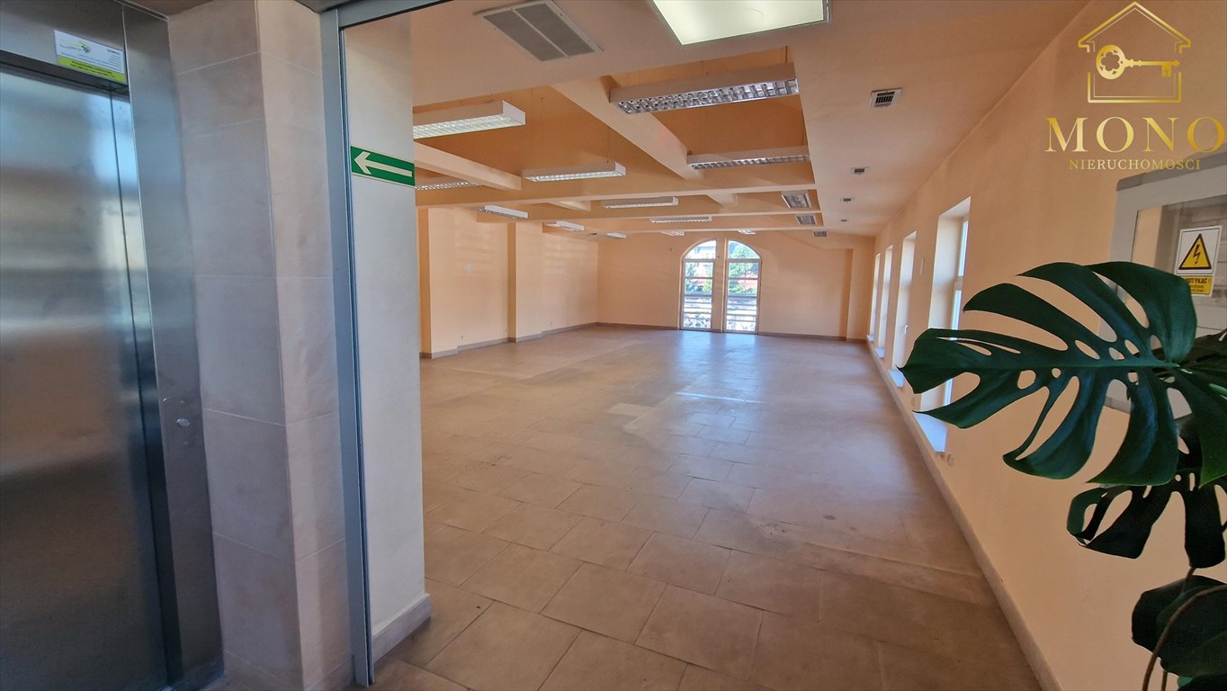 Lokal użytkowy na wynajem Tarnów  100m2 Foto 5