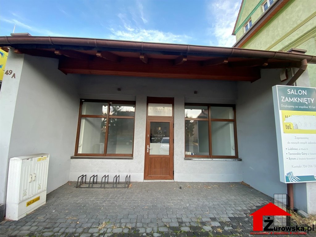 Budynek usługowy 147 m² z dużymi witrynami i ogródkiem Zawadzkie  147m2 Foto 1