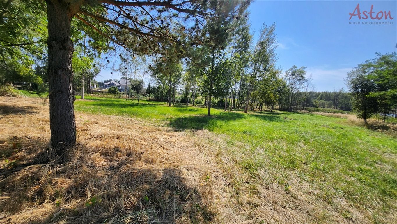 Działka budowlana w Wesołej, 1598 m², media, spokojna okolica Mysłowice, Wesoła  1 598m2 Foto 1