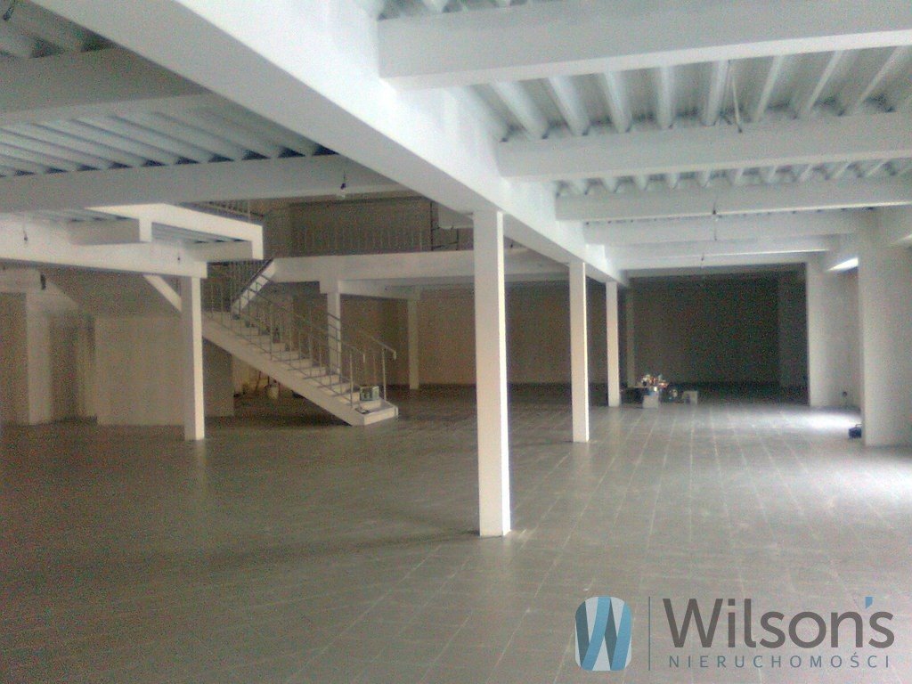 Na wynajem przestronny lokal handlowy 1400 m² przy głównej ulicy Radom, Młodzianowska  1 400m2 Foto 1
