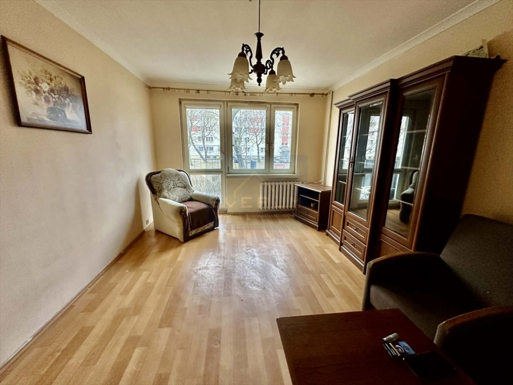 Przestronne M-4 z balkonem i piwnicami w Trzech Wieszczów Częstochowa, Trzech Wieszczów, Zana  50m2 Foto 1