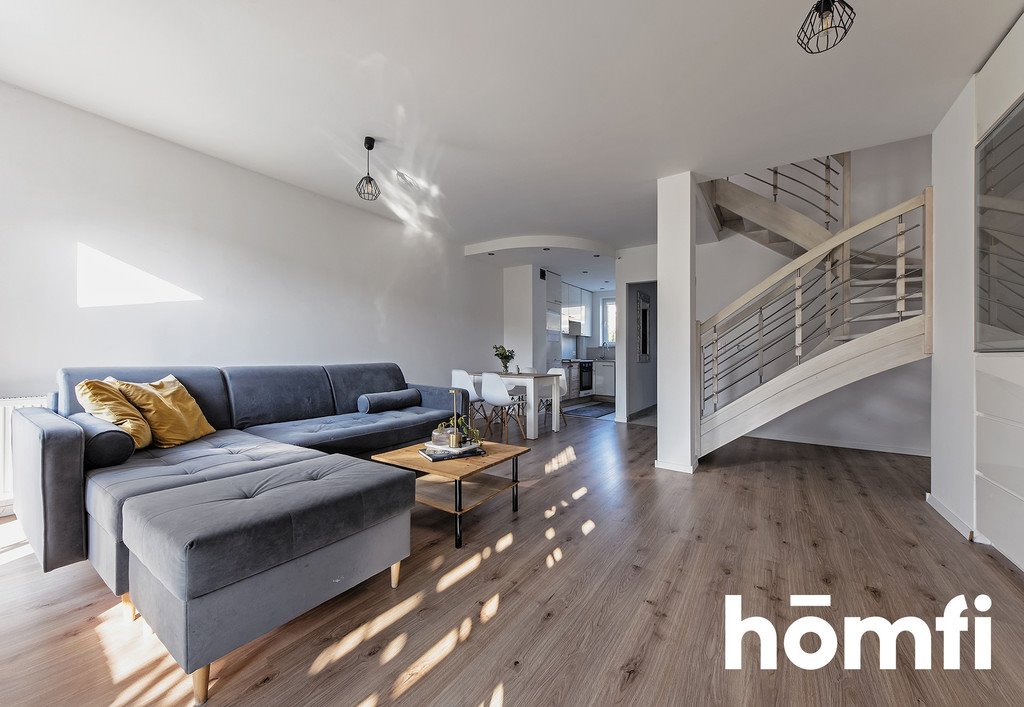 Mieszkanie czteropokojowe  na sprzedaż Komorniki  89m2 Foto 1