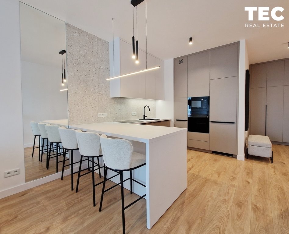 Prestiżowe studio 50,7 m² z loggią w Katowicach polecam! Katowice, Śródmieście, Nadgórników  51m2 Foto 1