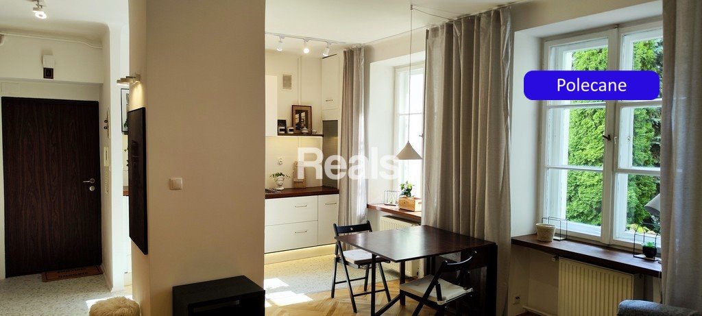 Klimatyczne 40 m2 w sercu Powiśla, widok na ogród Warszawa, Śródmieście, Powiśle, Dobra  40m2 Foto 1