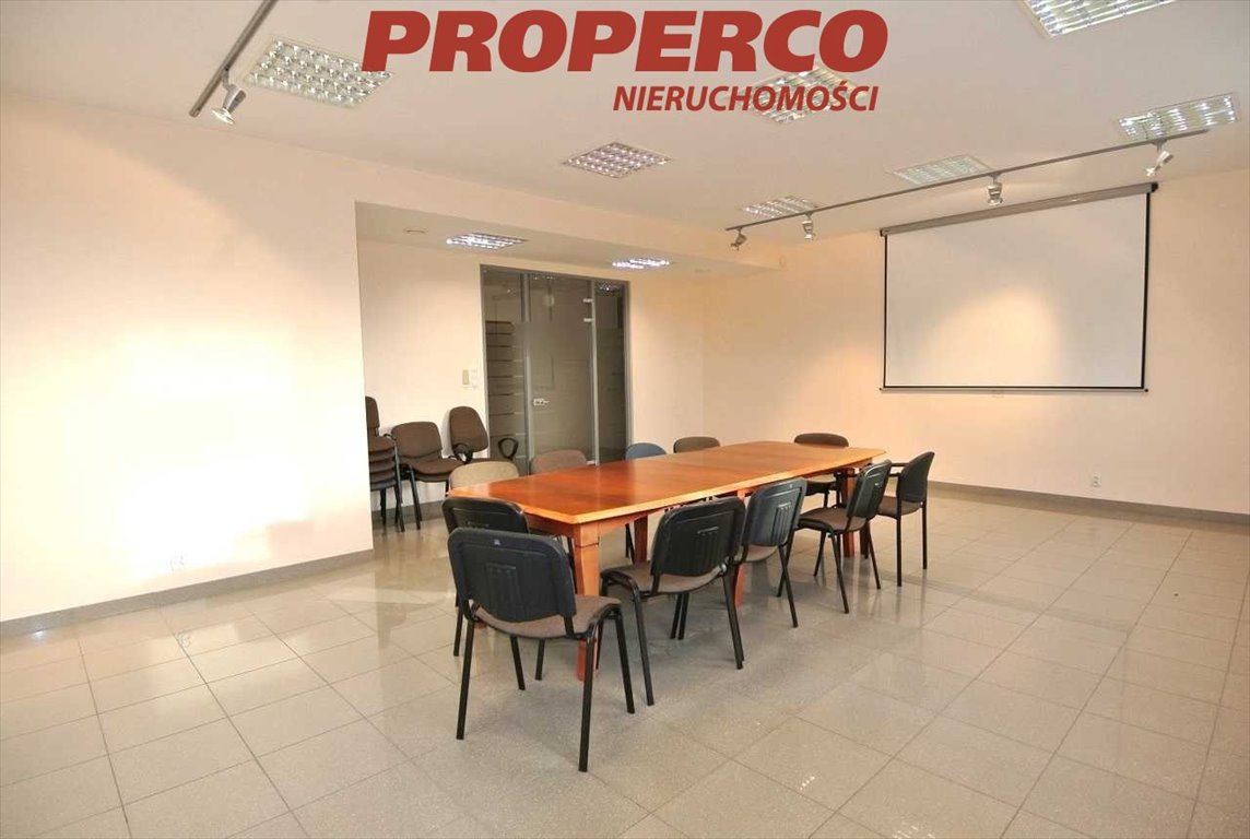 Przestronny lokal biurowy 120 m² z parkingiem w Jankach Janki  120m2 Foto 1