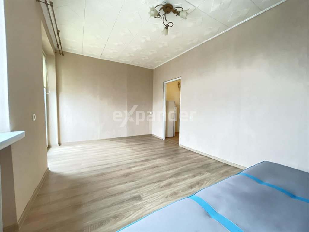 Kawalerka na sprzedaż Kalisz, Górnośląska  31m2 Foto 1