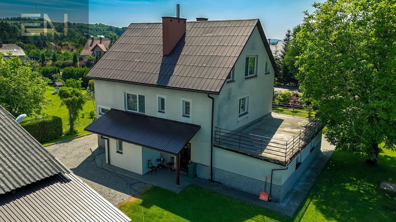 Dom na sprzedaż Strzyżów  150m2 Foto 1