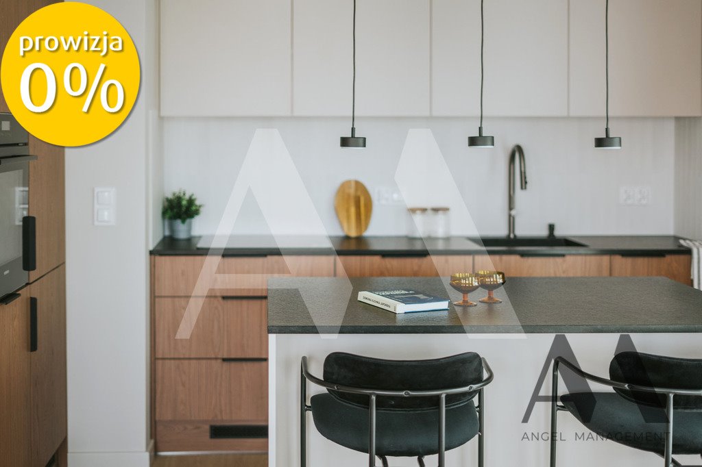 Luksusowy apartament 72 m2 z garażem i dostępem do wellness Wrocław, Walońska  72m2 Foto 1