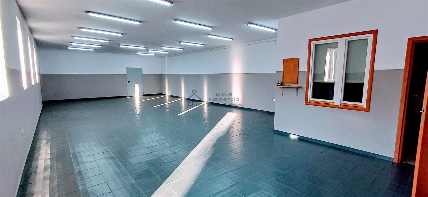 Lokal użytkowy na wynajem Aleksandrów Łódzki  130m2 Foto 1