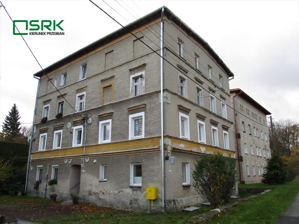 Atrakcyjne 39 m2 z piwnicą i komórką w Wałbrzychu Wałbrzych, Biały Kamień, Gen. Władysława Andersa 31 31  39m2 Foto 1