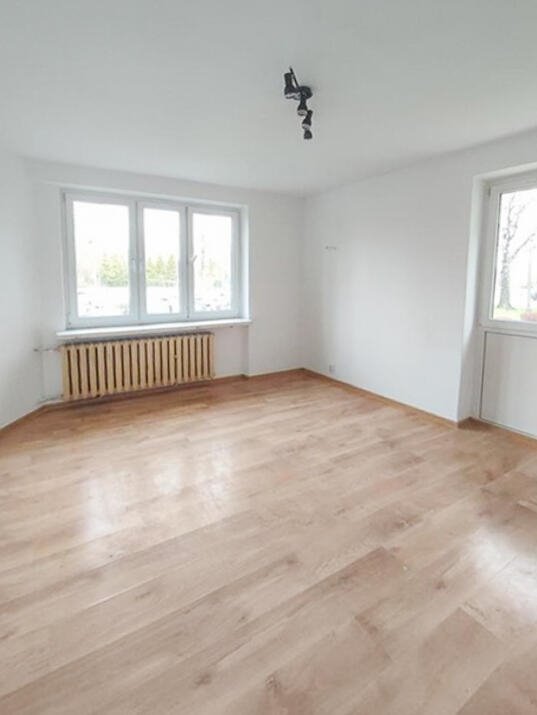 Atrakcyjne 2-pokojowe mieszkanie z dużą piwnicą i świetną komunikacją Kraków, Bieńczyce, os. Wysokie  39m2 Foto 1