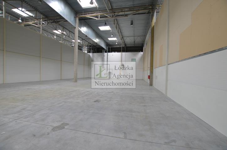 Lokal użytkowy na wynajem Stryków  3 700m2 Foto 3