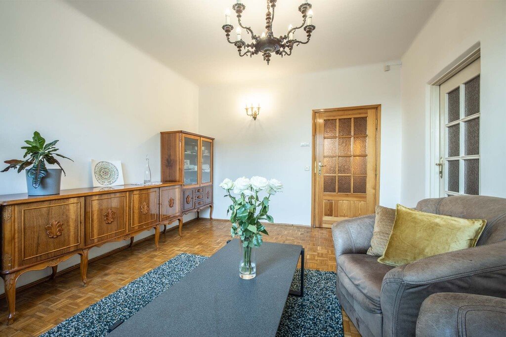 Przestronny dom 186 m² z potencjałem, działka 989 m² Łódź, Górna, Magdaleny  186m2 Foto 1