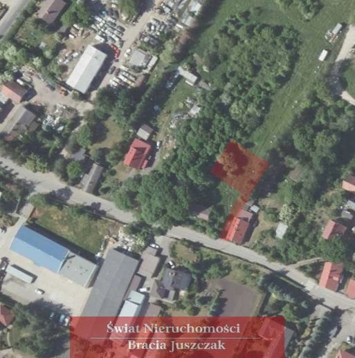 Działka 700 m² pod dom w Iwinach, media, asfalt Iwiny  700m2 Foto 1