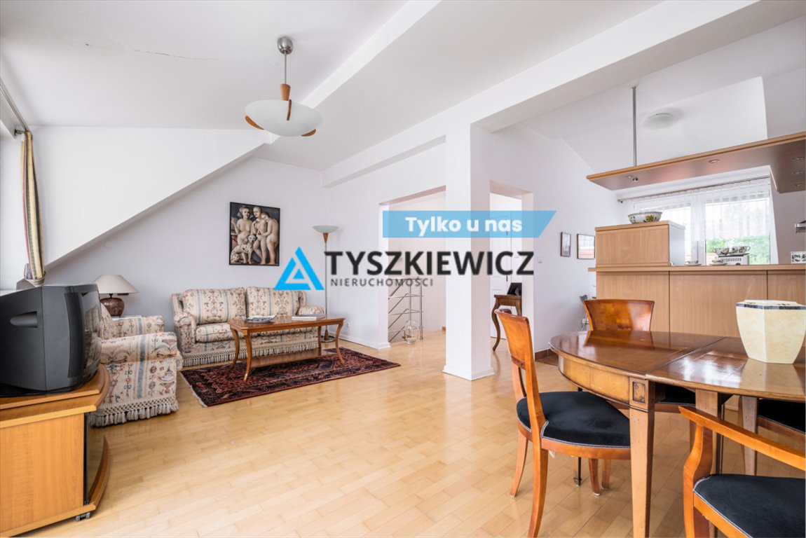 Mieszkanie trzypokojowe na sprzedaż Gdynia, Mały Kack, Spokojna  74m2 Foto 1