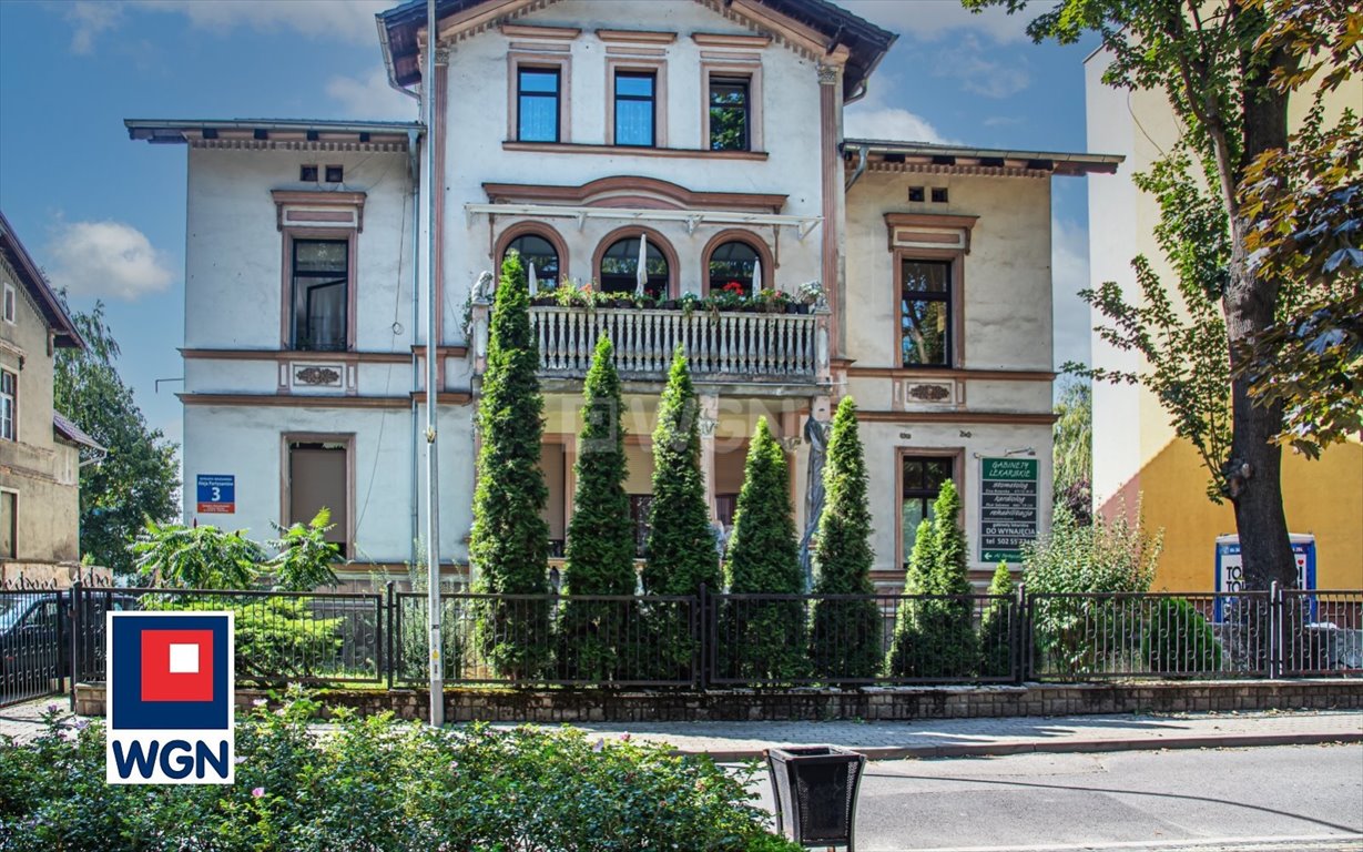 Lokal użytkowy na wynajem Bolesławiec, centrum  25m2 Foto 1