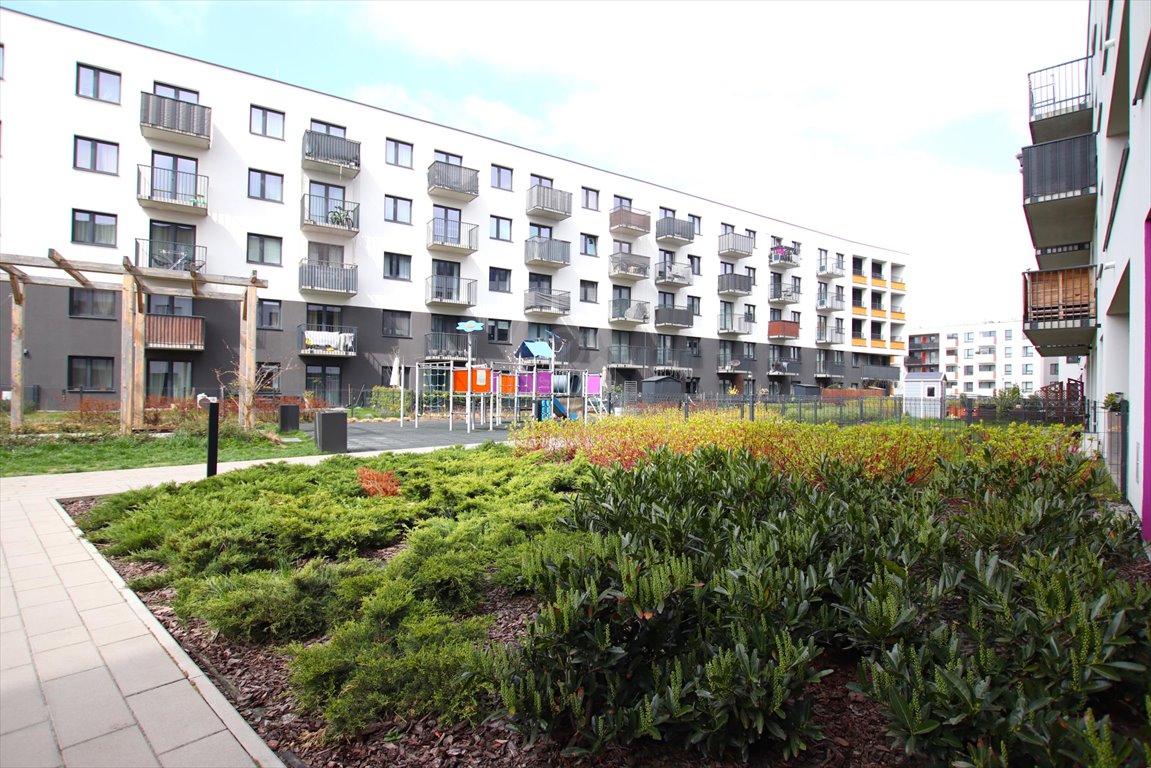 Przestronne 3/4 pokojowe dwupoziomowe mieszkanie z dużym balkonem i tarasem Wrocław, Wrocław-Krzyki, Jagodno, Kajdasza  65m2 Foto 1