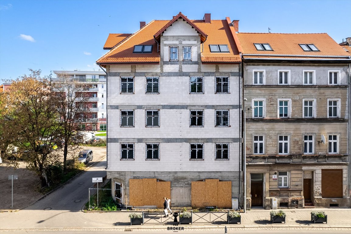 Kamienica 602 m² w centrum Legnicy – inwestycja z potencjałem Legnica  602m2 Foto 1