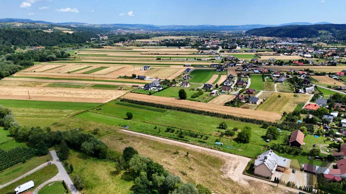 Działki budowlane w Gabońu, 10-12 ar, media, asfalt Gaboń  1 000m2 Foto 1