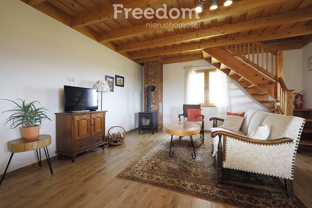 Urokliwy domek 35 m² z tarasem nad jeziorem Dauby Wielowieś  35m2 Foto 1