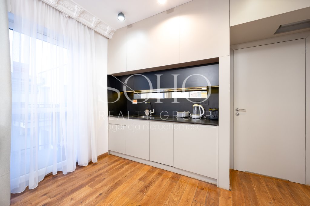 Studio z dużym balkonem i widokiem na dachy - zapraszam Kraków, Ludwinów, Ludwinów, Węgierska  27m2 Foto 1