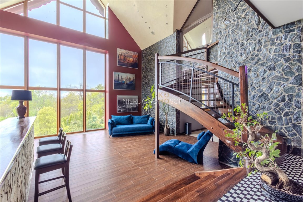 Unikatowa willa 419 m2 z ogrodem i panoramicznym widokiem Pustelnik  412m2 Foto 1