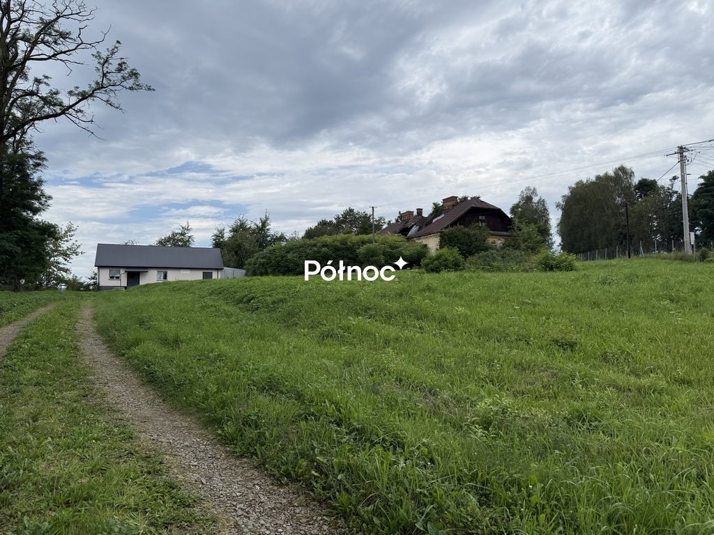 Unikalna działka z dworem i domem 100 m² przy DW 977. Tuchów  5 800m2 Foto 1