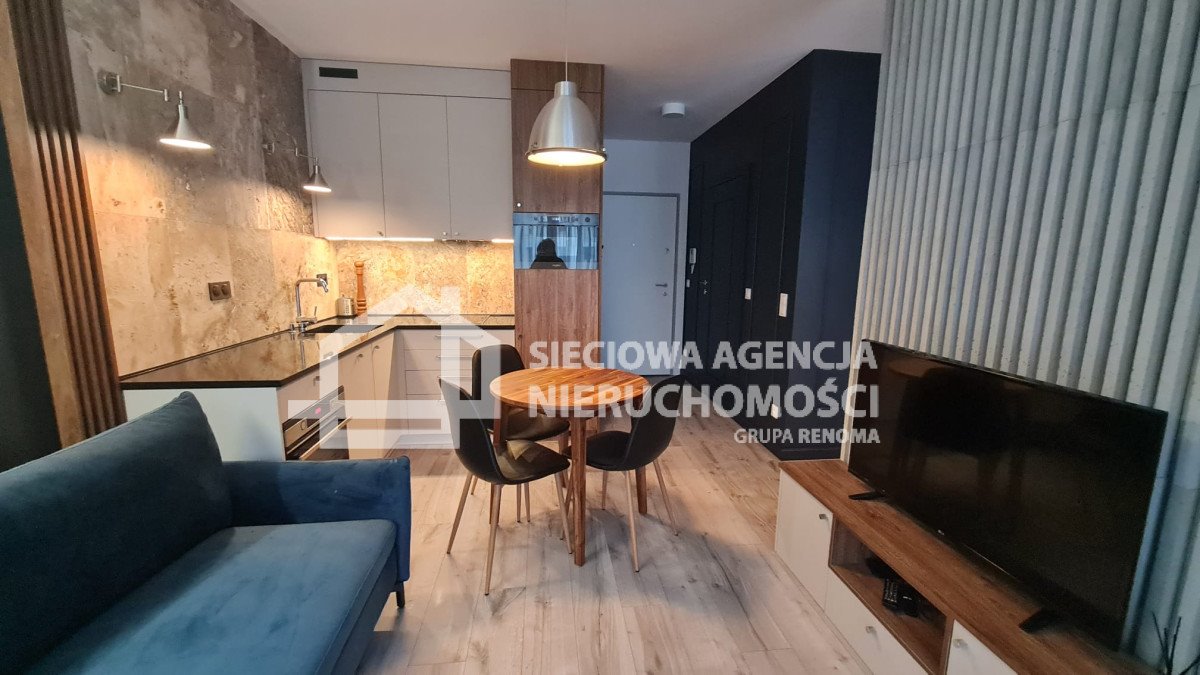 Do sprzedania nowoczesne 1-pokojowe mieszkanie z balkonem i widokiem Gdańsk, Stocznia, ks. Jerzego Popiełuszki  30m2 Foto 1