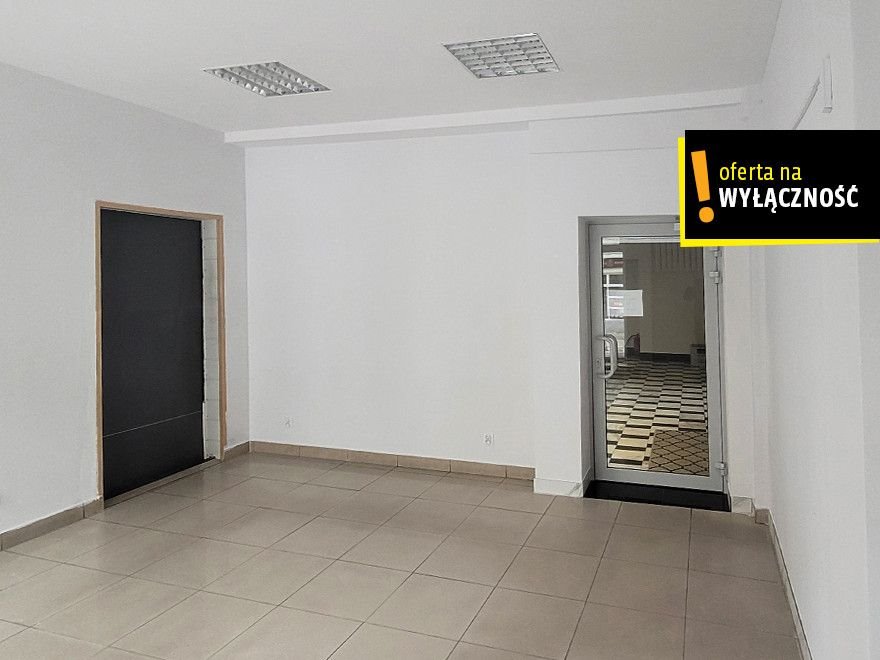 Atrakcyjny lokal 26 m2 w centrum Kielc, przy ul. Sienkiewicza Kielce, Henryka Sienkiewicza  26m2 Foto 1