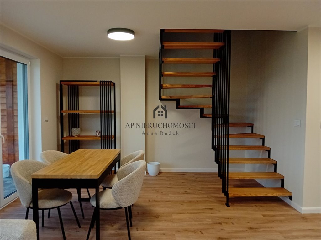 Polecam nowoczesny dom 72 m² gotowy do wprowadzenia w Modle Królewskiej Królewska Modła, Polna  72m2 Foto 1
