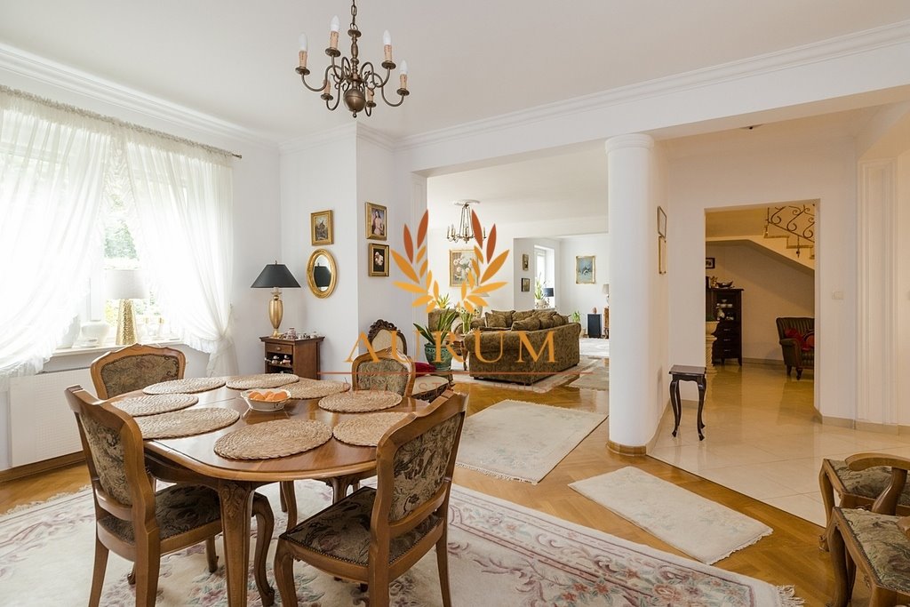 Dom na sprzedaż Kwirynów  310m2 Foto 1