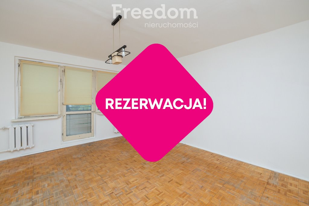 Mieszkanie trzypokojowe na sprzedaż Radomsko, Jagiellońska  68m2 Foto 2