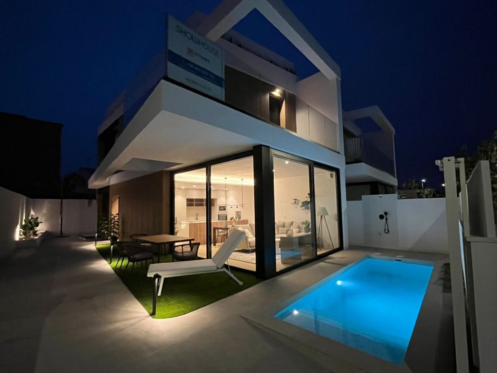 Dom na sprzedaż Hiszpania, Torre de la Horadada, C. Dunas  90m2 Foto 1