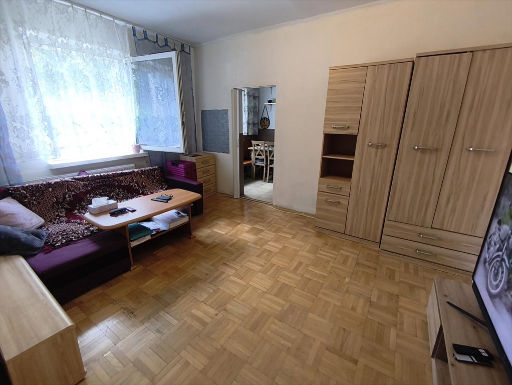 Przestronne 2 pokoje na parterze z balkonem w Sosnowcu. Sosnowiec, Śródmieście, Naftowa  52m2 Foto 1