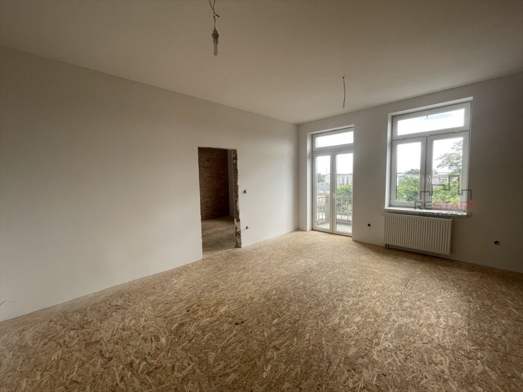 Na sprzedaż przestronne 2-pokojowe mieszkanie z balkonem i możliwością zakupu sąsiedniego lokalu Żyrardów  38m2 Foto 1