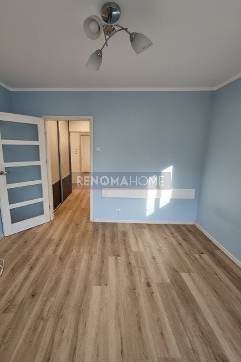 Mieszkanie trzypokojowe na sprzedaż Lubin  65m2 Foto 1