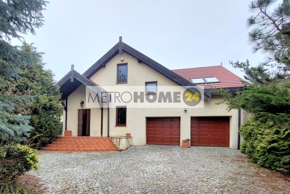 Przestronny dom z ogrodem i lasem, 220 m2, Walendów Walendów  220m2 Foto 1